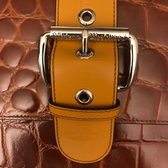 Vivienne Westwood, embossed leather Alex shoulder bag… - Picture 3 of 11